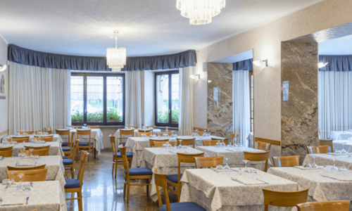 Hotel Iris
